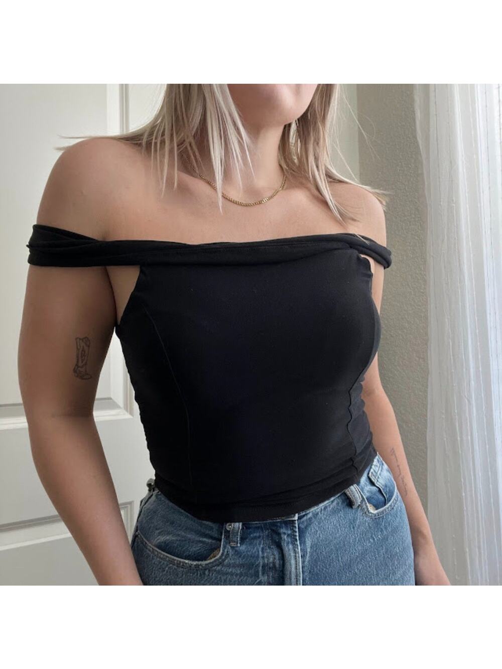 Y2K Sarah LA Off The Shoulder Black Top Sz S